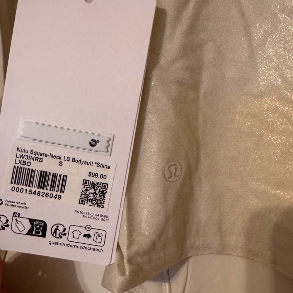 Wundermost Ultra-Soft Nulu Square-Neck Long-Sleeve Bodysuit
Shine Size S - Picture 2 of 9